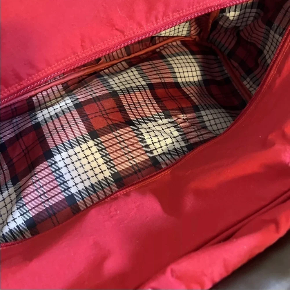 VTG RARE Marlboro Country Store Red Canvas Leather Travel Duffle Bag